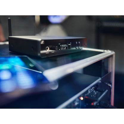Sennheiser XSW IEM SR (A) Single Half-Rack: Stereo UHF Transmitter, view 4