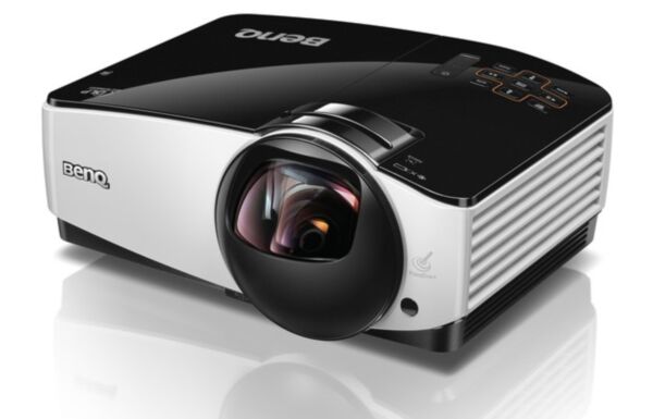 BenQ MW860USTi WXGA ultra short throw interactive projector, view 5