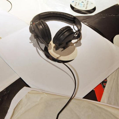 Sennheiser HD 25 On-Ear DJ: Headphones, view 4