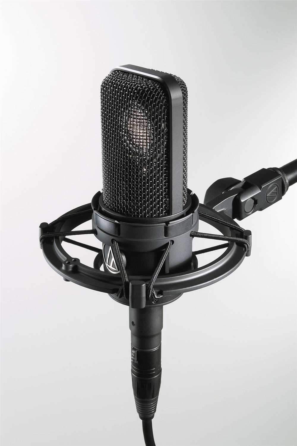Audio-Technica AT4040 Condenser Microphone additional product photo 2
