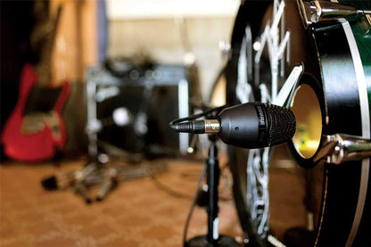 Shure PGA52-LC Dynamic Kick Drum Microphone - No Cable
