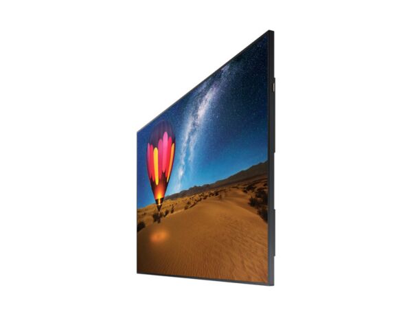 A 98 inch Samsung QM98F screen displaying four concurrent native Full HD presentation window fields via its internal PBP engine